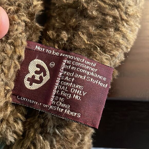 Vintage 1993 Ty Attic Treasures Tyrone the Brown Bear 13” long Excellent Condit… - Picture 8 of 9